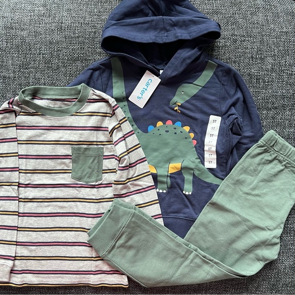 NWT Carter’s 3 Piece Dinosaur Set - Picture 1 of 12